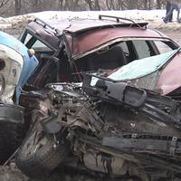 Смертельна ДТП на Микулинецькій: 50-річному водієві стало погано за кермом, він влетів у вантажівку