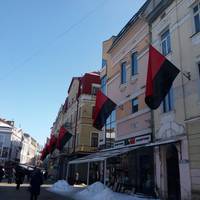 Тернопіль замайорів червоно-чорними стягами