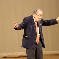 Японський лікар, 105 років: «Паняночки, годі сидіти на дієті і постійно спати!» Щоб жити довго …