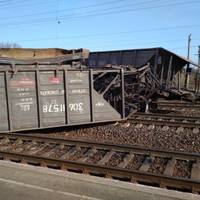 Тернополяни із труднощами добирались додому зі Львова через аварію на колії (Фото)