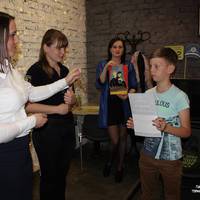 У Тернополі школярів нагородили за участь у конкурсі Поліція файного міста очима дітей