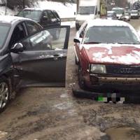 На Крушельницької затори через ДТП