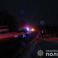 У Чортківському районі рейсовий автобус потрапив у ДТП. Постраждали 20-ть людей (ФОТО)