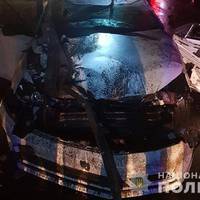 Смертельна аварія біля Тернополя: легківка в’їхала у вантажівку (ФОТО)