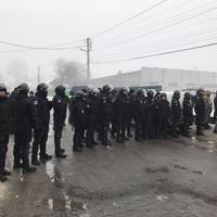 Тернополяни повідомляють про рейдерське захоплення приміщення на Гайовій 44. (ФОТО, ВІДЕО)