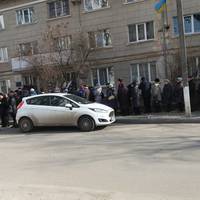 У Тернополі до РЕМу стоять черги, як за “совітів”