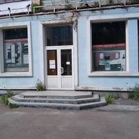 Забрали речі і не повернули гроші: комісійний магазин у Тернополі закрився без попередження. Фото