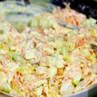 Мега смачний морквяний салат по-корейськи з куркою і огірками