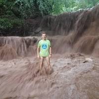 “Подумала, що то фотошоп”: на Теpнопільщині виявили багнистий водоспад