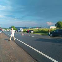 Мікроавтобус з Тернополя потрапив у масштабну ДТП на трасі Львів-Тернопіль. Постраждало 16 осіб