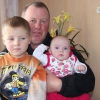 Допоможіть жінці знайти свого 55-річного батька