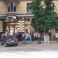 Під польськими банками у Тернополі – знов довжелезні черги