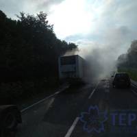 Сьогодні на Тернопільщині під час руху загорілася вантажівка (Фото)