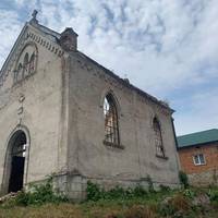 Відновлюють старовинний костел у Залужжі. Потрібна допомога коштами, працею і будматеріалами (ФОТО)