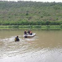 На Бучаччині у Дністрі втопився хлопчик. Тіло дитини шукають