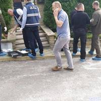 Поліція шукає очевидців з місця, де підклали вибухівку ректору ТНЕУ Андрію Крисоватому