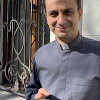 Священик із Тернополя Роман Демуш душпастирює в Instagram