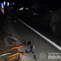 На Тернопільщині водій на “Рено” на смерть збив молоду людину (Фото)