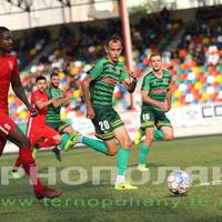 «Нива» втратила лідерство після розгромної поразки удома від «Калуша»