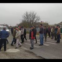 На Чортківщині селяни перекрили дорогу через зменшення води в криницях