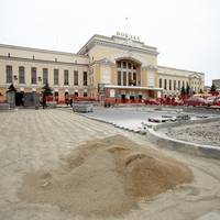 Коли завершать ремонт Привокзальної площі?