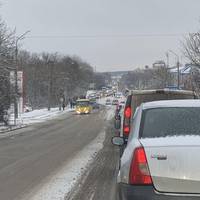 На Микулинецькій на смерть збили жінку. На вулиці утворився величезний затор