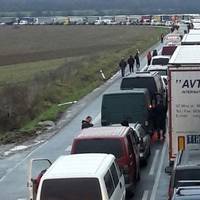 На західному кордоні України утворилися кілометрові черги