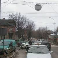 Біля музучилища ДТП. Одне авто вилетіло на тротуар