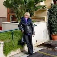 В Італії несподівано померла жінка з Тернопільщини: перестало бити ся серце Анни Артим з Чорткова.