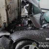 “В’їхав у вантажівку”: у ДТП на Тернопільщині постраждала 2-місячна дитина (ФОТО)