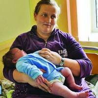 У Тернополі жінка народила малюка вагою майже сім кілограмів