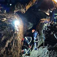 Трагедія у Тернополі: через зсув грунту загинули люди (ФОТО)