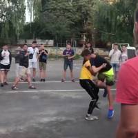 Відео потрапило в мережу: В Тернополі підлітки влаштовували масові жорстокі бійки на камеру (ВІДЕО)