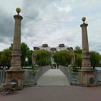 Тернополяни зареєстрували петицію щодо перенесення нових скульптур у парку (фото)