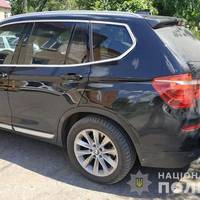 Жінка опинилася під колесами дорогого позашляховика на Бучачині (фото)