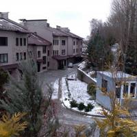 Прокуратура оскаржує рішення, завдяки якому на березі озера розбудувалися тернопільські скоробагатьки (фото)