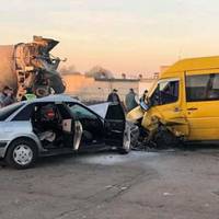 У Тернополі на Поліській аварія: дорогу перекрили (фото)