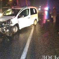 ДТП у Тернополі: на вулиці 15 Квітня водій збив пішохода