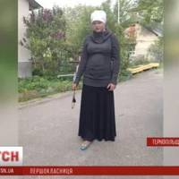 Дівчинка-мауглі з Почаєва благає про допомогу