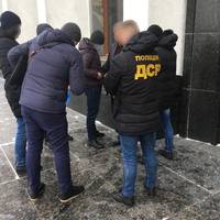 Підлеглого Труша спіймали на хабарі просто під 