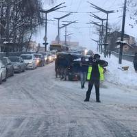 У центрі Тернополя аварія: утворились довжелезні затори
