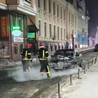 У центрі Тернополя горіла іномарка