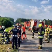 У Польщі знову український мікроавтобус потрапив у ДТП: є загиблий і важкотравмовані