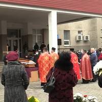 Закрита труна та багато квітів: як у Тернополі прощаються із ректором ТНТУ