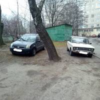 У Тернополі водії вкотре порушують правила паркування