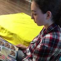 Вигнали на мороз: на Тернопільщині 17-річна вагітна дівчина опинилася на вулиці