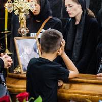У Тернополі прощаються з воїном Миколою Голубовичем, який загинув на Донеччині (ФОТО)