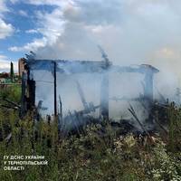 У Тернополі згорів ще один дачний будиночок