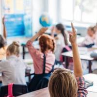 У закладах освіти Тернополя, де немає укриття, навчатимуть учнів дистанційно