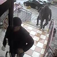Одягнули пакет на голову та вибивали зізнання: у катуванні підозрюють вже 4 правоохоронців